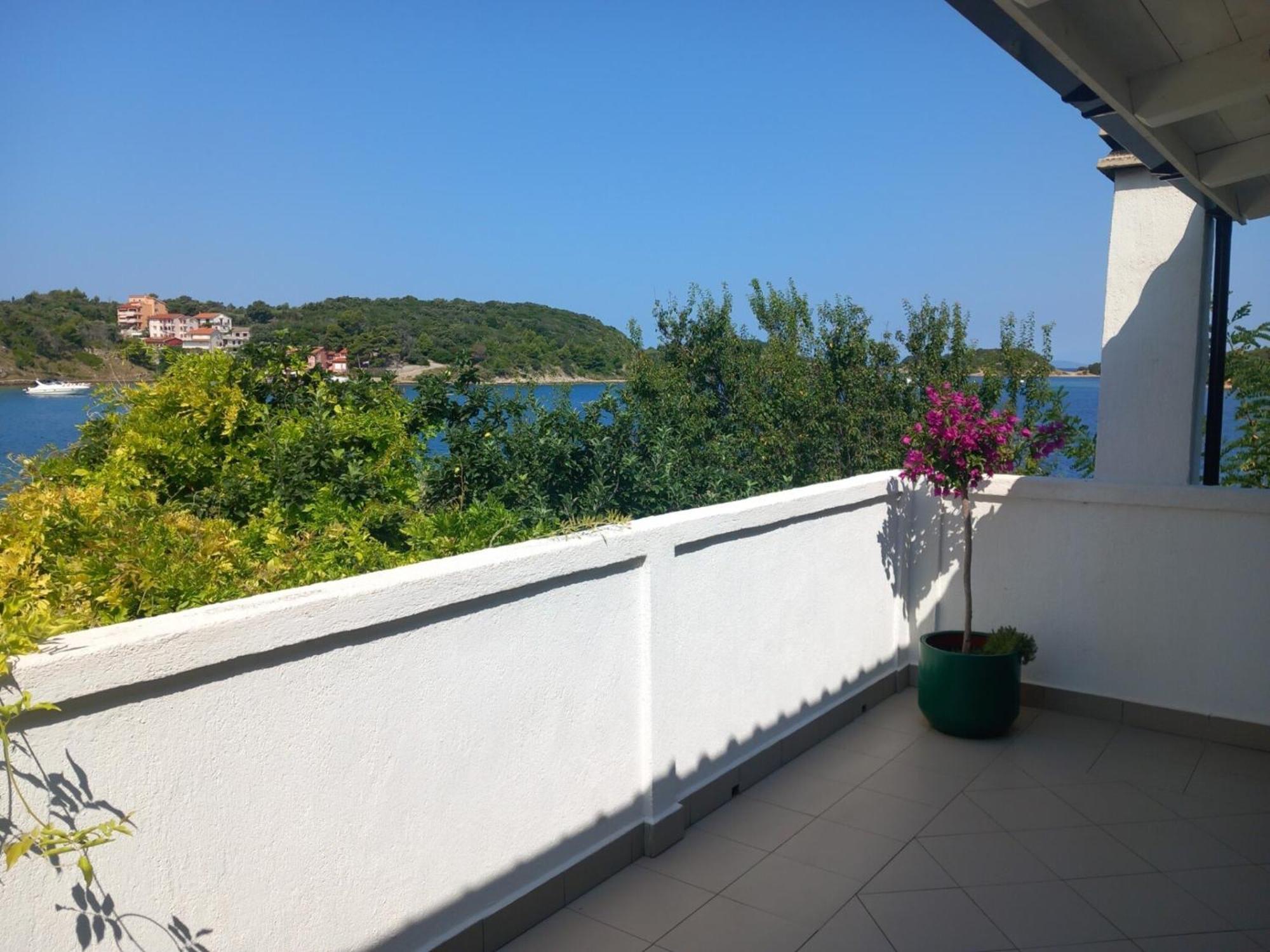 Guest House Green Corner Supetarska Draga Εξωτερικό φωτογραφία