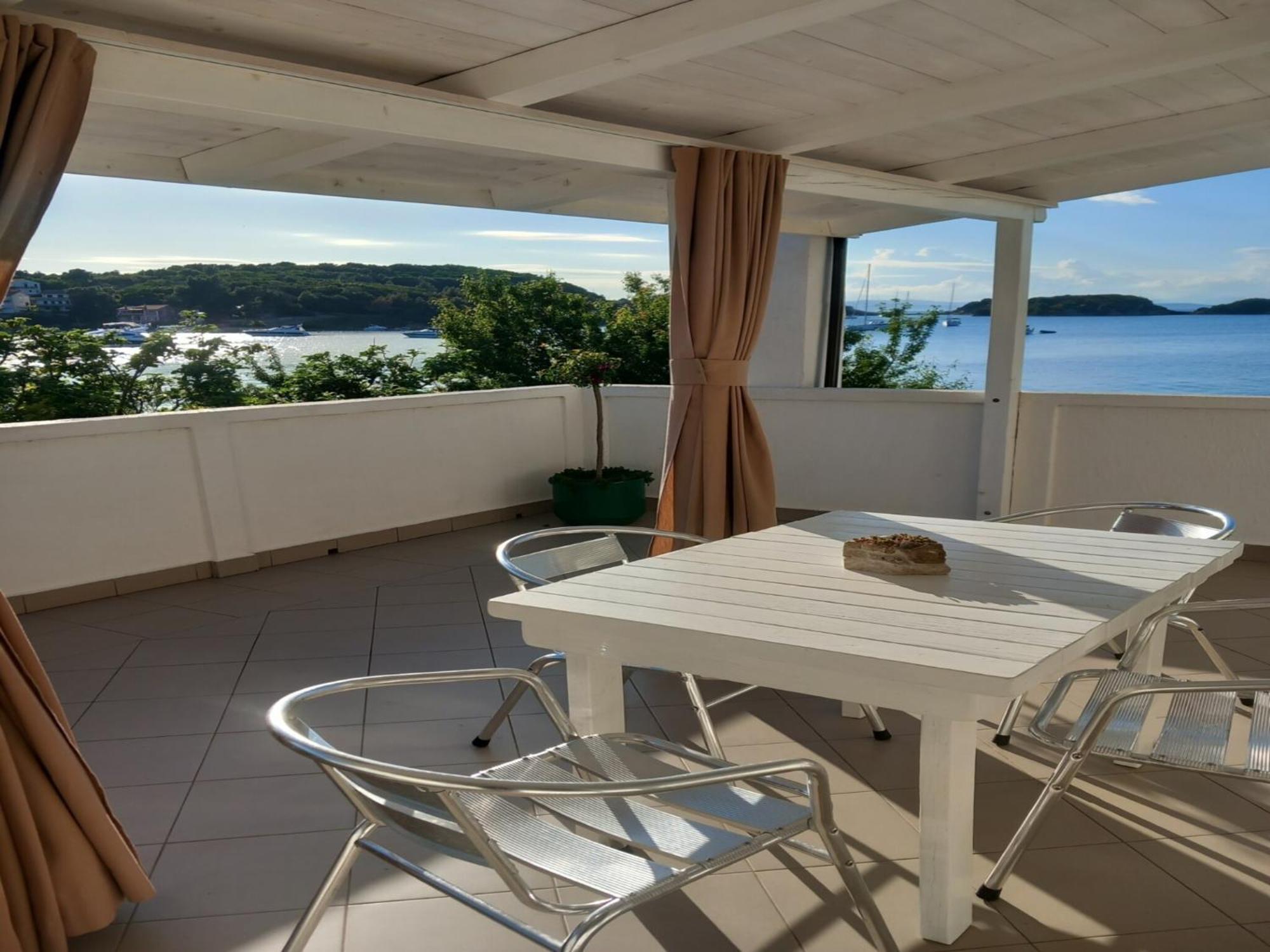 Guest House Green Corner Supetarska Draga Εξωτερικό φωτογραφία