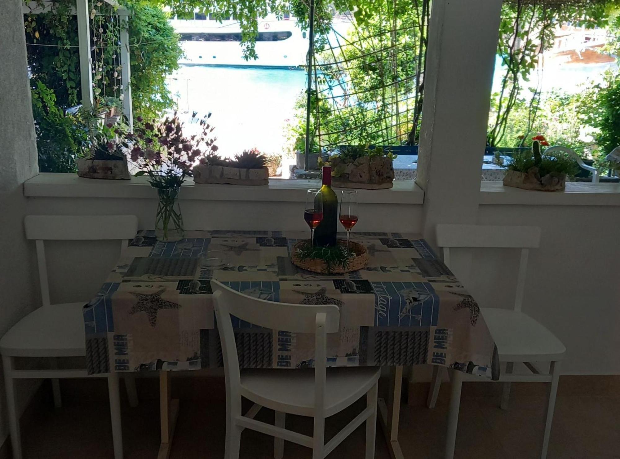 Guest House Green Corner Supetarska Draga Εξωτερικό φωτογραφία